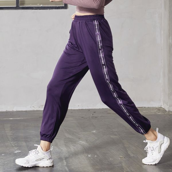 quick-drying sports pants women loose beam high waist yoga pants autumn thin section running fitness, Black;blue
quick-drying sports pants women loose beam high waist yoga pants autumn thin section running fitness, Black;blue