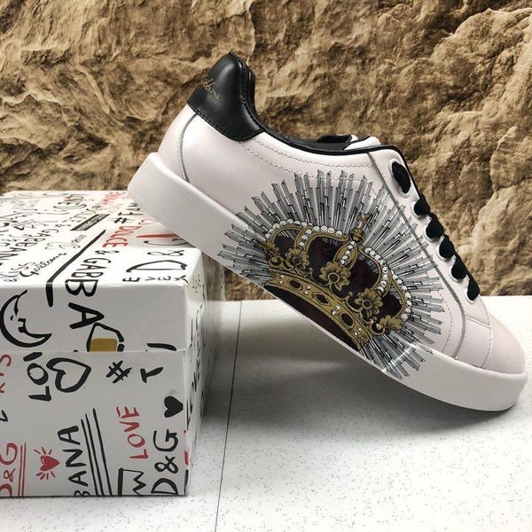 2020c new trend leather casual shoes men and women comfortable sneakers fashion wild party couple shoes, size 35-45, Black
2020c new trend leather casual shoes men and women comfortable sneakers fashion wild party couple shoes, size 35-45, Black
