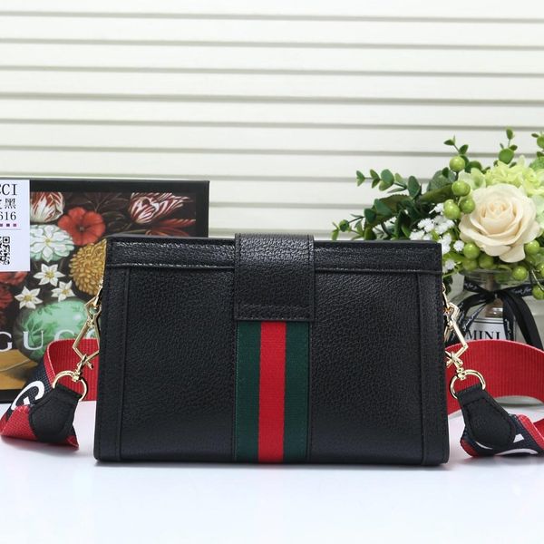 vintage fashion womens bag simple style leather shoulder sac d 'épaule crossbody bag luxury designer ladies chain messenger bags shoul
vintage fashion womens bag simple style leather shoulder sac d 'épaule crossbody bag luxury designer ladies chain messenger bags shoul