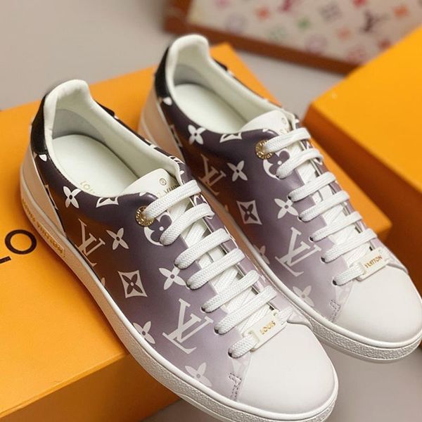 47 designer luxury women's casual fashion shoes, women's outdoor casual travel shoes, fast delivery, original box, Black
47 designer luxury women's casual fashion shoes, women's outdoor casual travel shoes, fast delivery, original box, Black