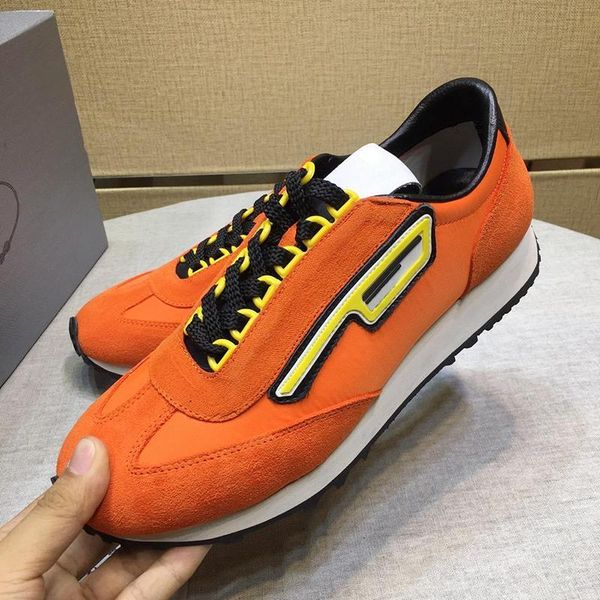 lightweight suede and nylon sneakers men 's shoes zapatillas hombre autumn and winter sports lace -up men shoes fast deli, Black
lightweight suede and nylon sneakers men 's shoes zapatillas hombre autumn and winter sports lace -up men shoes fast deli, Black