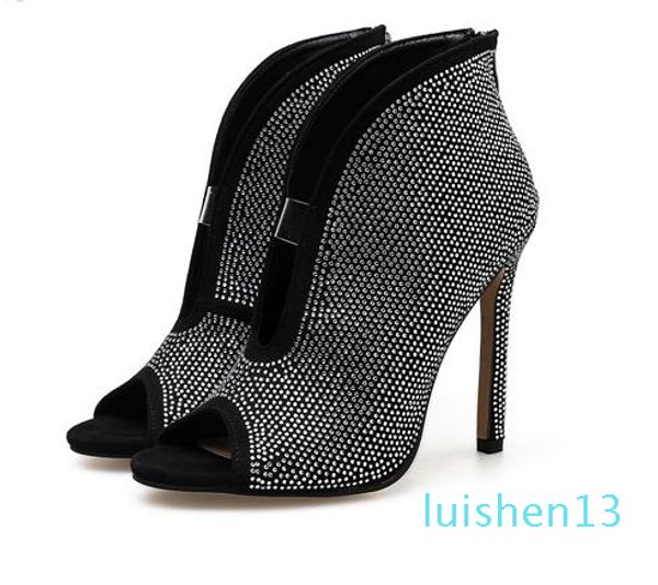 with box size 35 to 42 shinny beige black rhinestone v cut peep toe high heel ankle bootie designer fashion luxury designer women shoes l13
with box size 35 to 42 shinny beige black rhinestone v cut peep toe high heel ankle bootie designer fashion luxury designer women shoes l13