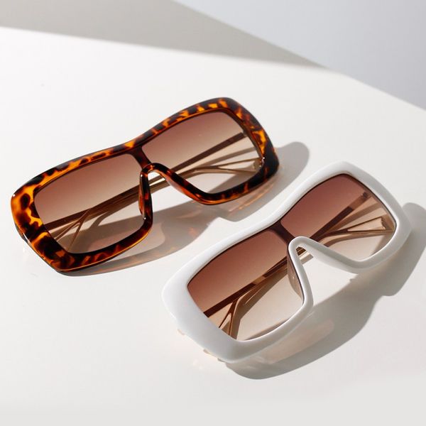 oversize square sunglasse women vintage black big frame sun glass black shades uv400 fashion gafas de sol mujer, White;black
oversize square sunglasse women vintage black big frame sun glass black shades uv400 fashion gafas de sol mujer, White;black