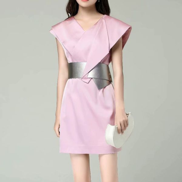 new fashion 2020 runway dress women's v-neck sleeveless sashes ruffles mini dress, Black;gray
new fashion 2020 runway dress women's v-neck sleeveless sashes ruffles mini dress, Black;gray