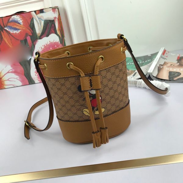 hopping sugar small bucket bag handbag wallet backpack main card holder duffle bag women handbags handbag horsebit card holder, Silver
hopping sugar small bucket bag handbag wallet backpack main card holder duffle bag women handbags handbag horsebit card holder, Silver