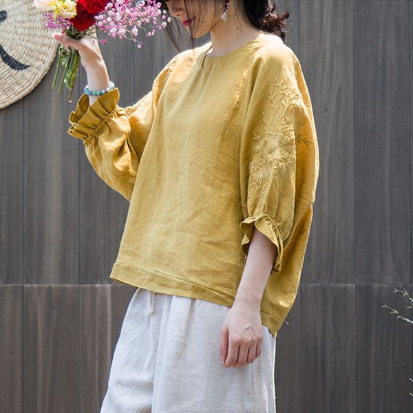 johnature women embroidery t-shirts 2020 summer new cotton linen flare sleeve o-neck vintage casual women clothes loose t-shirts, White
johnature women embroidery t-shirts 2020 summer new cotton linen flare sleeve o-neck vintage casual women clothes loose t-shirts, White