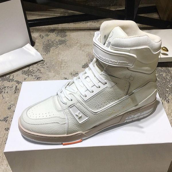 fashion sneakers mens shoes boots lace -up fashion walking footwears with origin box fitness flats bottes hommes men shoes fashion drop ship, Black 
fashion sneakers mens shoes boots lace -up fashion walking footwears with origin box fitness flats bottes hommes men shoes fashion drop ship, Black