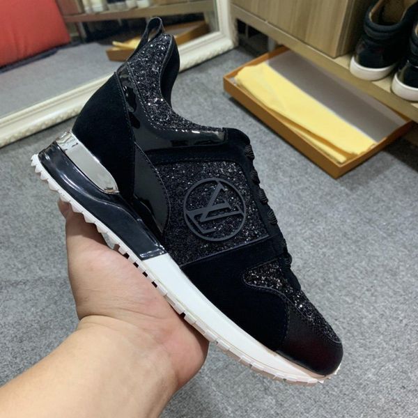 2020n new trend printed leather casual shoes men and women outdoor sports shoes fashion wild party couple shoes, size 35-45, Black
2020n new trend printed leather casual shoes men and women outdoor sports shoes fashion wild party couple shoes, size 35-45, Black
