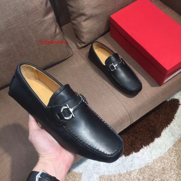 men s luxury designer dress shoes leather casual shoes gentleman smooth business dress oxford shoes 38-45 size, Black;green
men s luxury designer dress shoes leather casual shoes gentleman smooth business dress oxford shoes 38-45 size, Black;green