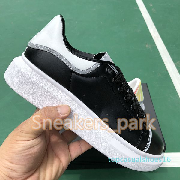 luxury platform designer shoes reflective triple black golden mens womens casual sneakers party dress fashion leather shoes c15
luxury platform designer shoes reflective triple black golden mens womens casual sneakers party dress fashion leather shoes c15