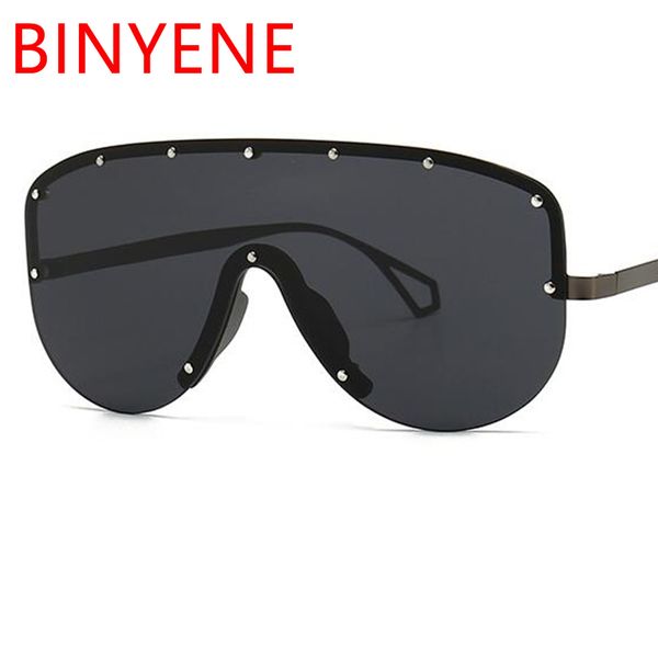 new trendy black oversized sunglasses women rivet stud large mask shaped sun glasses shield lens sunshade fashion sunglasses men, White;black
new trendy black oversized sunglasses women rivet stud large mask shaped sun glasses shield lens sunshade fashion sunglasses men, White;black