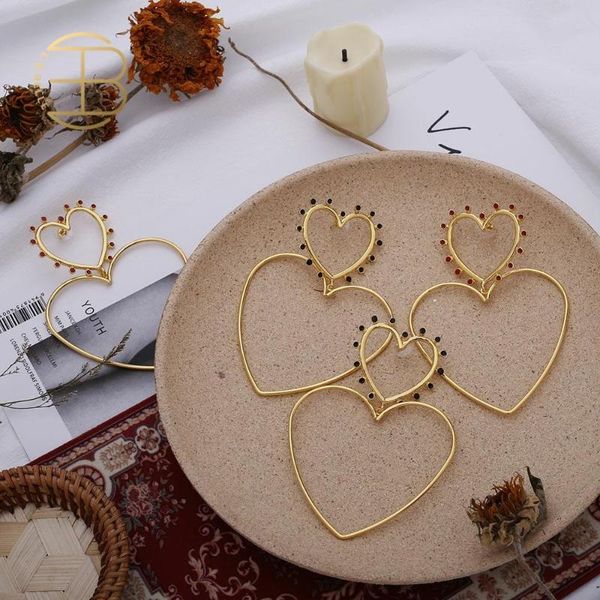2020 new fashion enamel dots filled double heart love earrings ladies exaggerated fashion party's big gold earring, Silver
2020 new fashion enamel dots filled double heart love earrings ladies exaggerated fashion party's big gold earring, Silver