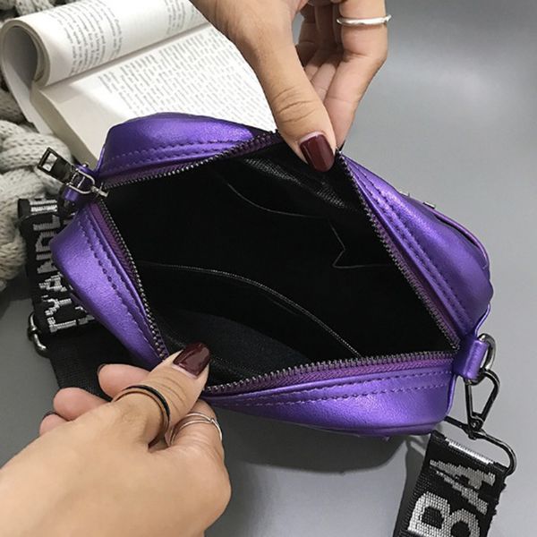 woman shoulder bag messenger bags 2020 tide hand shoulder diagonal women small women's fashion leather handbag
woman shoulder bag messenger bags 2020 tide hand shoulder diagonal women small women's fashion leather handbag