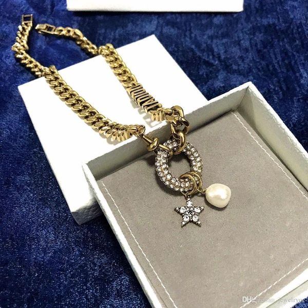 Super hot classic letter ring with diamond pearl pendant wild fashion jewelry women necklace
Super hot classic letter ring with diamond pearl pendant wild fashion jewelry women necklace
