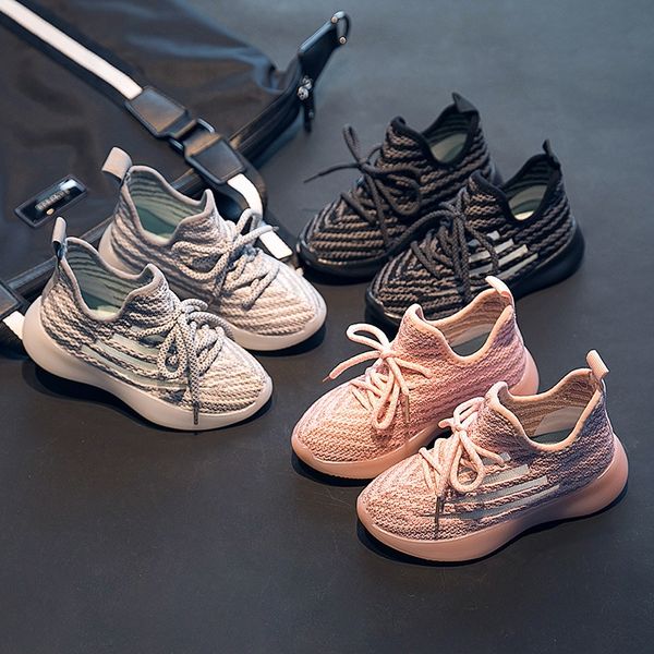 season 2020 neutral flying sports sneakers children's shoes sleeve breathable children's shoes, Black
season 2020 neutral flying sports sneakers children's shoes sleeve breathable children's shoes, Black