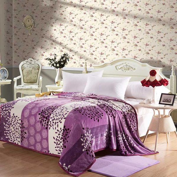 tree thicken plush bedspread blanket 200x230cm high density super soft flannel blanket for the sofa/bed/car
tree thicken plush bedspread blanket 200x230cm high density super soft flannel blanket for the sofa/bed/car