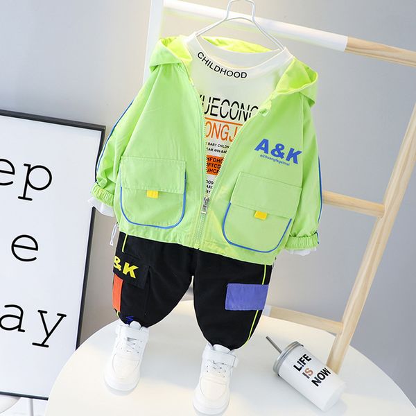 autumn new hooded tooling children's clothing fashion casual loose letter trend three-piece set, White
autumn new hooded tooling children's clothing fashion casual loose letter trend three-piece set, White
