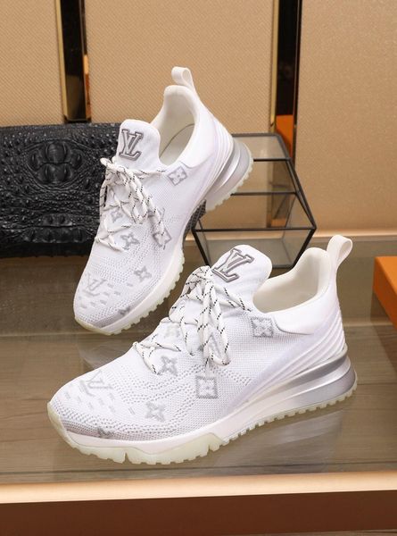 new15 fashion men's shoes wild sports shoes casual outdoor comfortable breathable travel shoes original box packaging fast delivery, Black
new15 fashion men's shoes wild sports shoes casual outdoor comfortable breathable travel shoes original box packaging fast delivery, Black