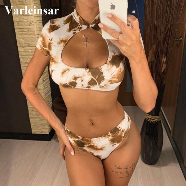 chinese cheongsam style swimsuit high waist bikini women swimwear two-pieces bikini set bather high neck bathing suit swim v1728, White;black
chinese cheongsam style swimsuit high waist bikini women swimwear two-pieces bikini set bather high neck bathing suit swim v1728, White;black