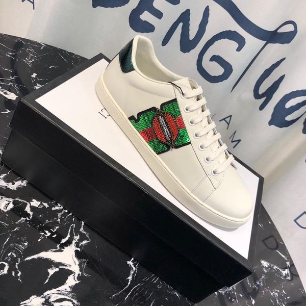 2020-2019j luxury designer classic tide men and women casual shoes couple shoes fashion wild sports shoes, size: 35-46
2020-2019j luxury designer classic tide men and women casual shoes couple shoes fashion wild sports shoes, size: 35-46