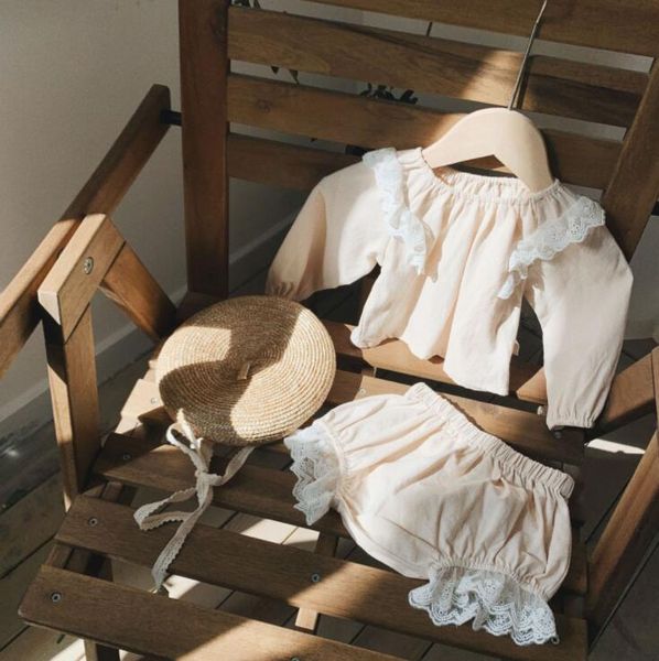 2020 new baby girls 2 pcs set ruffles shirt+shorts autumn fashion baby girls suits 6-24 month qh906, White
2020 new baby girls 2 pcs set ruffles shirt+shorts autumn fashion baby girls suits 6-24 month qh906, White