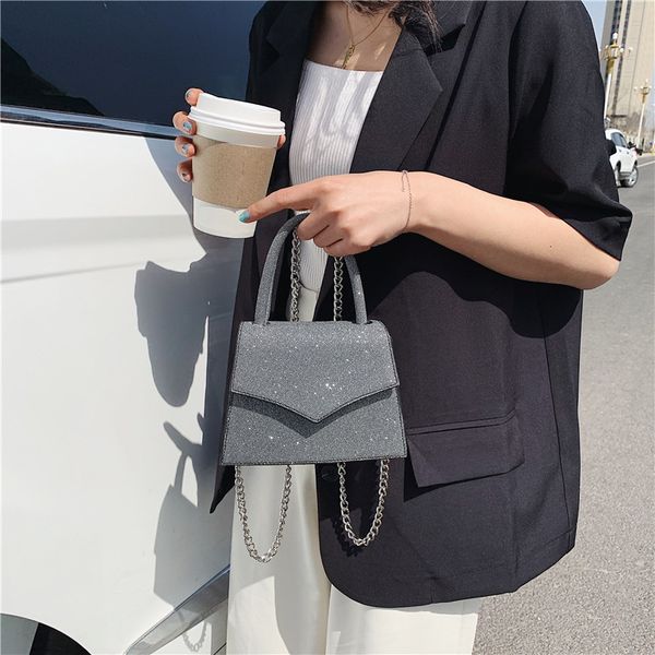 2020 new shoulder bag women's casual fashion korean version simple messenger portable ladies large capacity
2020 new shoulder bag women's casual fashion korean version simple messenger portable ladies large capacity