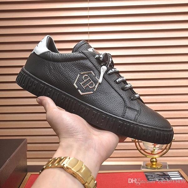 new luxury mens shoes casual sneakers fashion footwears zapatos de hombre 2020 outdoor footwears fashion sneakers mens shoes scarpe da uomo
new luxury mens shoes casual sneakers fashion footwears zapatos de hombre 2020 outdoor footwears fashion sneakers mens shoes scarpe da uomo
