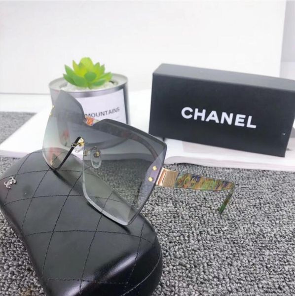 2020 summer brand ladies uv400 fashion woman cycling glasses classic outdoor sport sunglasses eyewear girl beach sun glass 6colors shi, Blue;gray
2020 summer brand ladies uv400 fashion woman cycling glasses classic outdoor sport sunglasses eyewear girl beach sun glass 6colors shi, Blue;gray