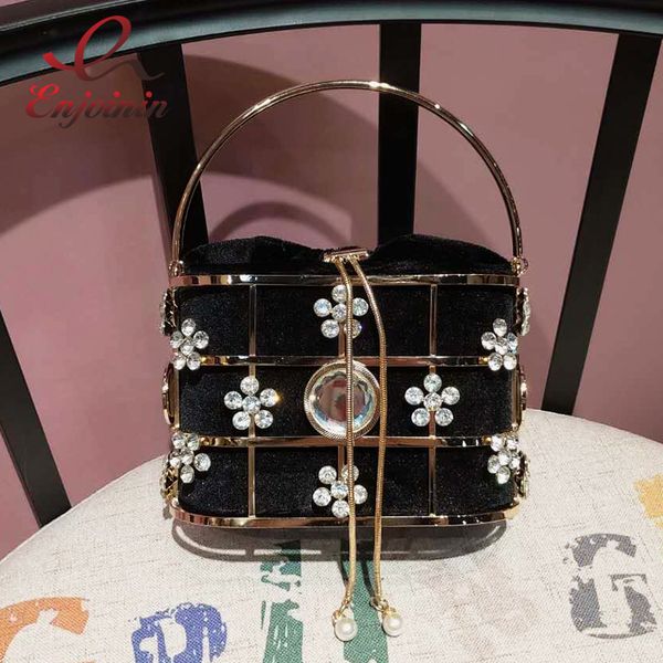 flower diamond evening bags purses and handbags for women 2020 luxury designer crystal metal cage clutch bag ladies party pouch
flower diamond evening bags purses and handbags for women 2020 luxury designer crystal metal cage clutch bag ladies party pouch