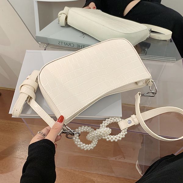 new original design fashion stone pattern armpit bag handbag & elegant pearl shoulder bag crossbody width 25cm height 13cm
new original design fashion stone pattern armpit bag handbag & elegant pearl shoulder bag crossbody width 25cm height 13cm