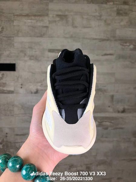 700 v3 static kids shoes for boys grils running shoes 2020 vanta geode outdoor children baby sports sneakers size 26-35 no box h, Black
700 v3 static kids shoes for boys grils running shoes 2020 vanta geode outdoor children baby sports sneakers size 26-35 no box h, Black