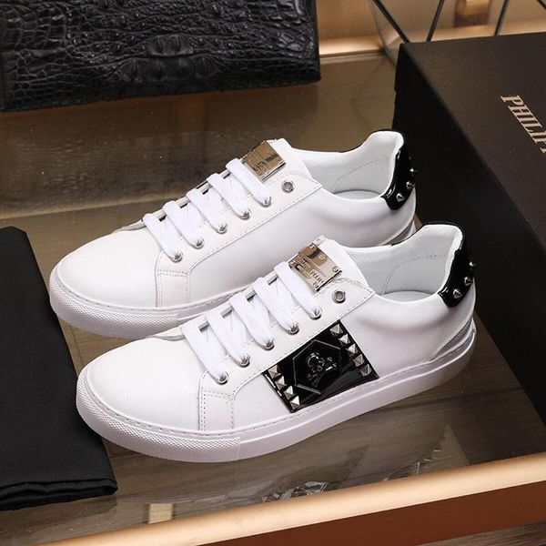 low studs mens shoes herren sportschuhe fashion sneakers flats platforms comfortable outdoor walking lightweight shoes
low studs mens shoes herren sportschuhe fashion sneakers flats platforms comfortable outdoor walking lightweight shoes