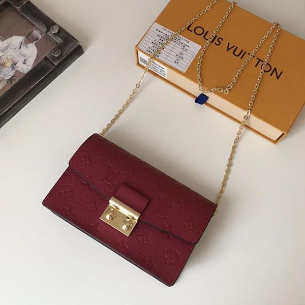drop ship womens bag fashion leather women chain shoulder bag vintage designer messenger bag small flap ladies crossbody bags 
drop ship womens bag fashion leather women chain shoulder bag vintage designer messenger bag small flap ladies crossbody bags