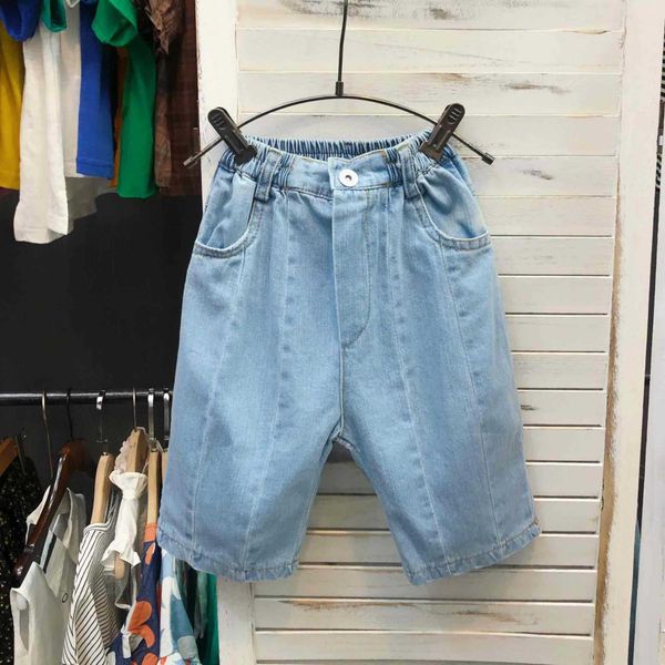 children's new boys 4-fen ku zhong xiao and shorts tong elastic waist panel knee-length denim shorts light color fashionable, Blue
children's new boys 4-fen ku zhong xiao and shorts tong elastic waist panel knee-length denim shorts light color fashionable, Blue