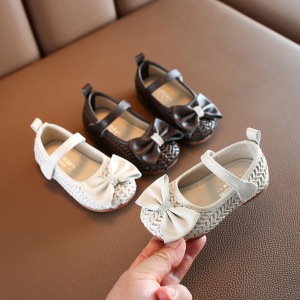 autumn baby girls leather shoes woven bow princess leather shoes children's children's, Black
autumn baby girls leather shoes woven bow princess leather shoes children's children's, Black