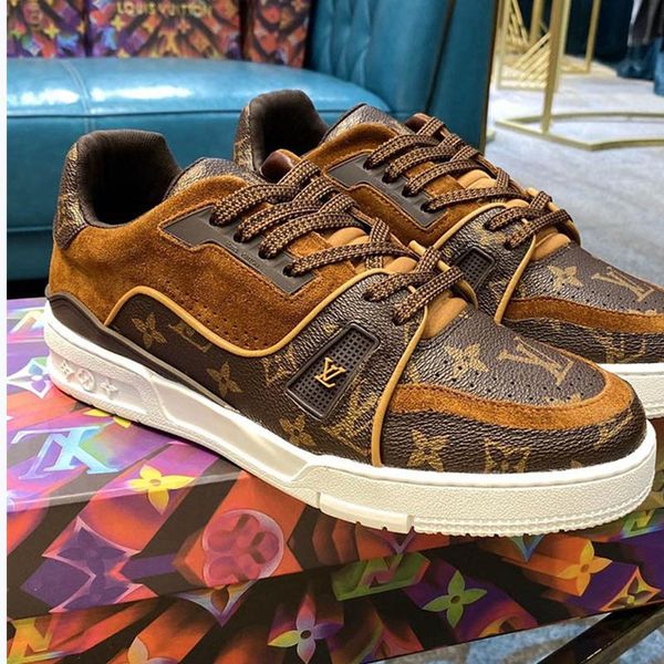 12 designer high-quality men's casual sports shoes and luxury outdoor casual shoes, the original box size is 38-45, Black
12 designer high-quality men's casual sports shoes and luxury outdoor casual shoes, the original box size is 38-45, Black