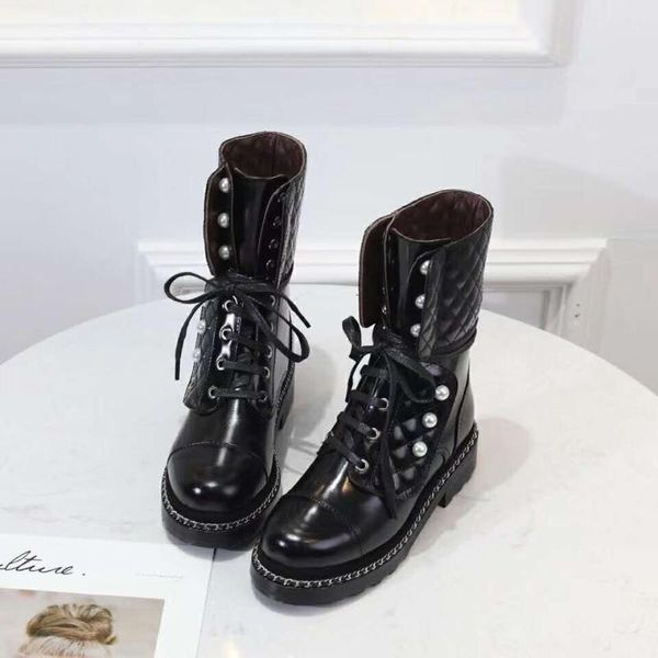 european classic luxury style women' boots, roman boots ankle boots fashion motorcycle boots,thick soled shoes, Black
european classic luxury style women' boots, roman boots ankle boots fashion motorcycle boots,thick soled shoes, Black