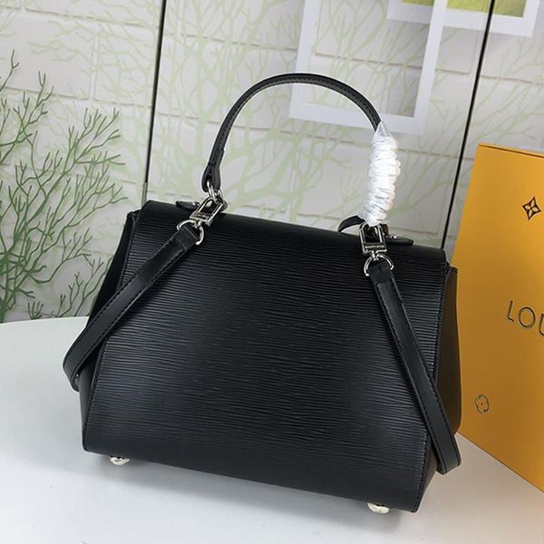 new new arrival womens shoulder bags fashion style lady leather shoulder small flap crossbody bag women totes messenger bags with origin box
new new arrival womens shoulder bags fashion style lady leather shoulder small flap crossbody bag women totes messenger bags with origin box