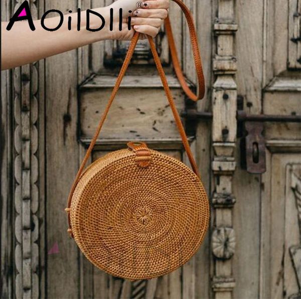 дизайнер мешок ins chic ручной crossbody сумка bohemian солома сумка для женщин малого круга пляж сумки летней сумки vintage rattan
дизайнер мешок ins chic ручной crossbody сумка bohemian солома сумка для женщин малого круга пляж сумки летней сумки vintage rattan