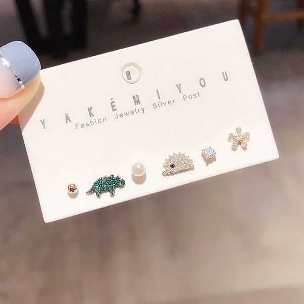 stud delicate zirconia small flower dinosaur hedgehog earrings for women gold color set jewelry, Golden;silver
stud delicate zirconia small flower dinosaur hedgehog earrings for women gold color set jewelry, Golden;silver