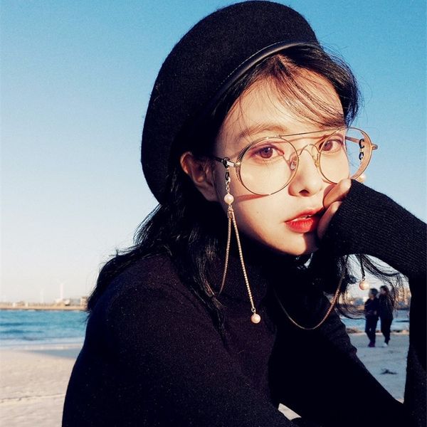 fxxop internet celebrity fan zhiqiao of the same style artistic round metal thick frame plain with chain pearl myopia female glasses pearl g, Silver
fxxop internet celebrity fan zhiqiao of the same style artistic round metal thick frame plain with chain pearl myopia female glasses pearl g, Silver