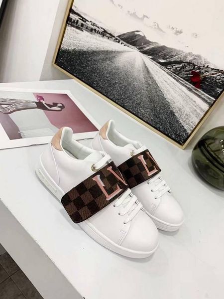uk shoes 2019 fashion women shoes party platform casual sneakers travel shoe, Black
uk shoes 2019 fashion women shoes party platform casual sneakers travel shoe, Black