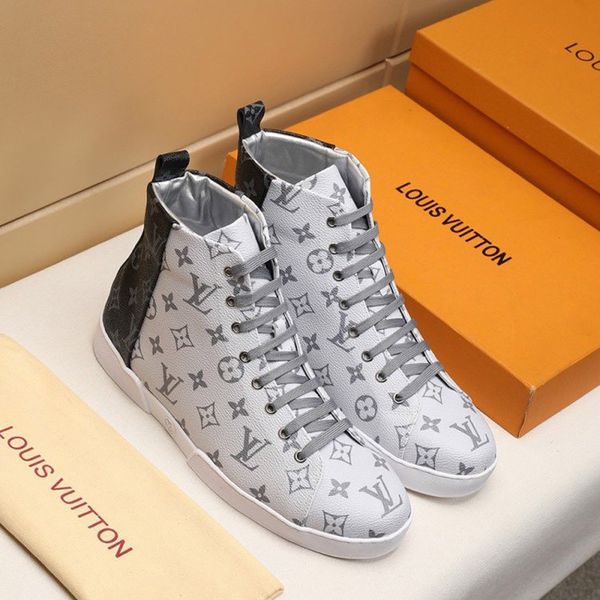 2020qb designer new luxury men's casual sports shoes, outdoor casual shoes, fast delivery and original box, Black
2020qb designer new luxury men's casual sports shoes, outdoor casual shoes, fast delivery and original box, Black