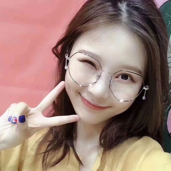 irregular polygon frame pendant women's net red pendant glasses meteor korean fashion plain glasses, Silver
irregular polygon frame pendant women's net red pendant glasses meteor korean fashion plain glasses, Silver