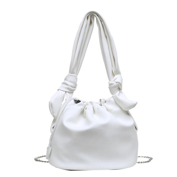 2020 new fashion korean version of versatile one shoulder crossbar ins fashion bucket bag
2020 new fashion korean version of versatile one shoulder crossbar ins fashion bucket bag