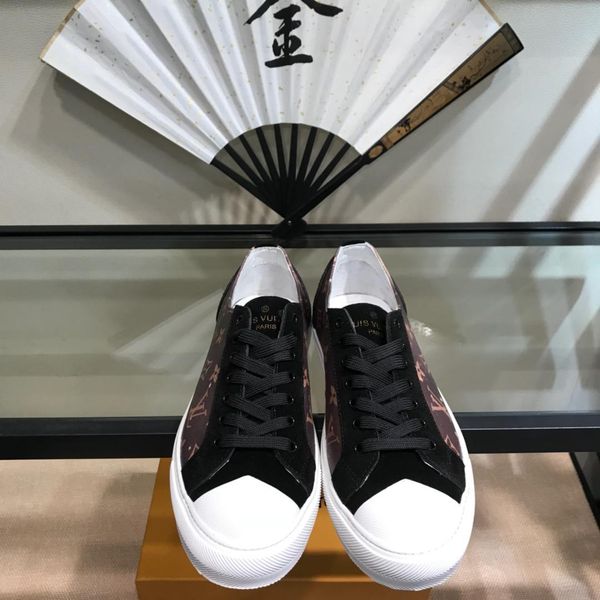 2019t new color trend shoes men's casual shoes, comfortable and breathable small white shoes, original box packaging 38-44, Black
2019t new color trend shoes men's casual shoes, comfortable and breathable small white shoes, original box packaging 38-44, Black