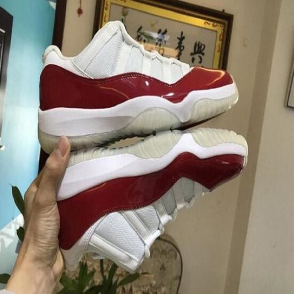 с коробкой дешевые разводили 11s concord номером 45 blackout space jam баскетбол обувь 11s реального углеродного волокна тапки ботинок свобо
с коробкой дешевые разводили 11s concord номером 45 blackout space jam баскетбол обувь 11s реального углеродного волокна тапки ботинок свобо