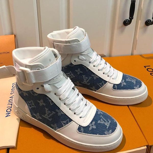 2020 mens shoes fashion sneakers footwear luxury designer trainers casual shoes mens scarpe da uomo boombox sneaker boot luxury designer
2020 mens shoes fashion sneakers footwear luxury designer trainers casual shoes mens scarpe da uomo boombox sneaker boot luxury designer