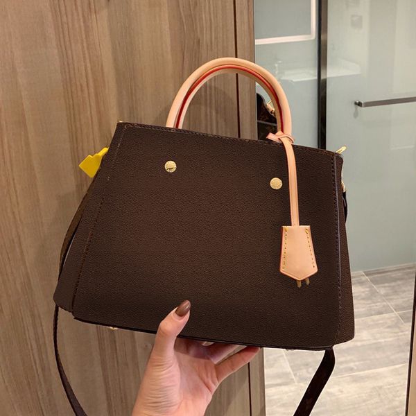 fashion designer women handbags 2020 new pu leather zipper totes bag handle letter floral crossbody bag shoulder bag lady simple style
fashion designer women handbags 2020 new pu leather zipper totes bag handle letter floral crossbody bag shoulder bag lady simple style