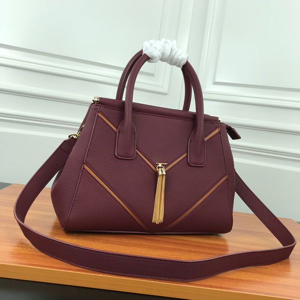 fashion classic medium shoulder bag women vintage style cowhide lychee pattern double compartment oversized shopping bag black colors type6
fashion classic medium shoulder bag women vintage style cowhide lychee pattern double compartment oversized shopping bag black colors type6